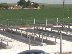 Akçakaleli çiftçiler, güneş enerjili sulama sistemine geçiyor.