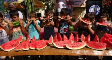 Kandıra Karpuz Festivali Renkli Görüntülere Sahne Oldu
